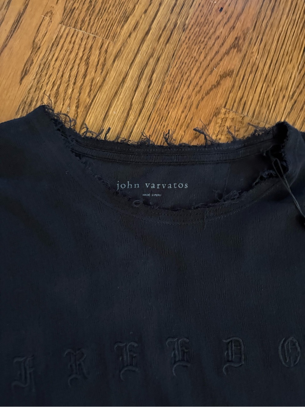 John Varvatos Black Distressed Short-Sleeve Crew Tee - Picture 3 of 5